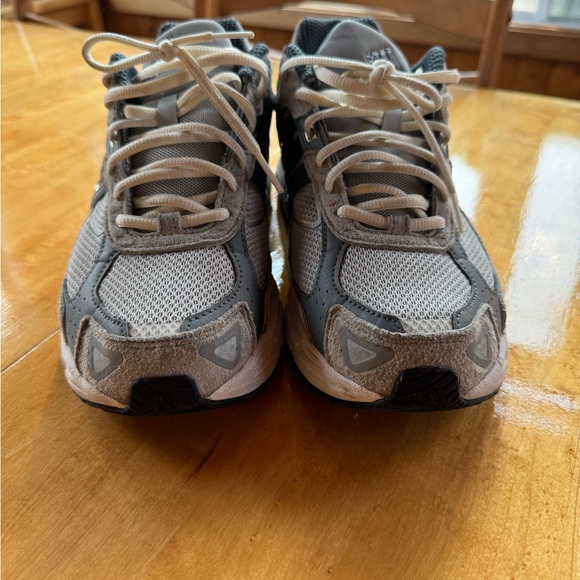 Adidas response cl grey - Picture 2 of 3